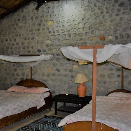 Mango Tree Lodge Bardiya Exterior foto